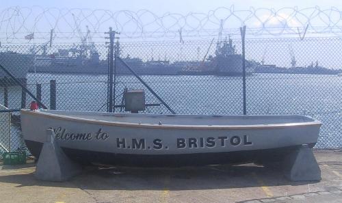 Welcome to HMS Bristol.... ahh thats nice!!